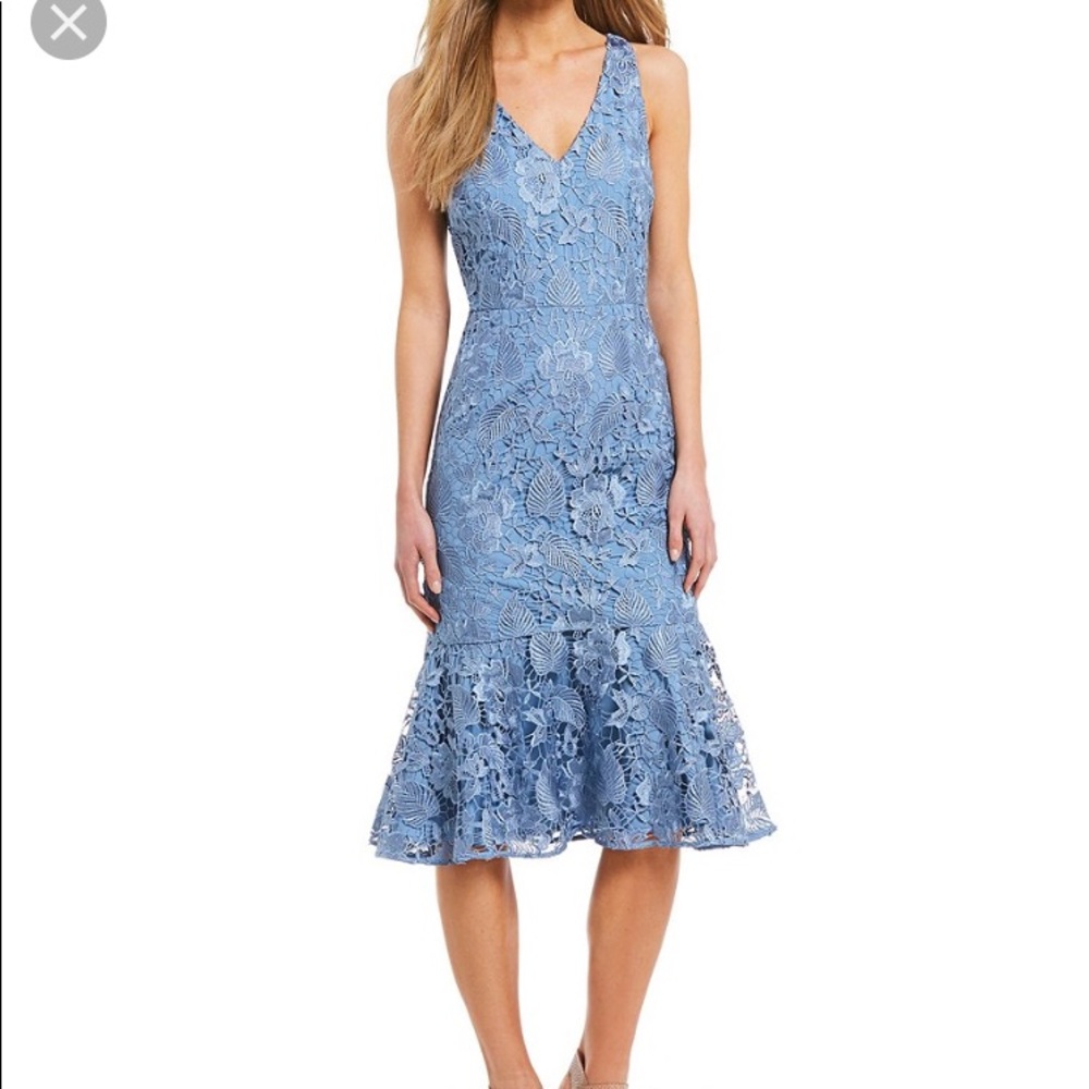 SOLD. NWT! Antonio Melani embroidered dress.